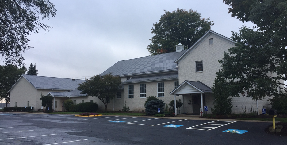 Photo of Mt. Pleasant Church, North Canton, Ohio, a Covenant Brethren Church congregation.